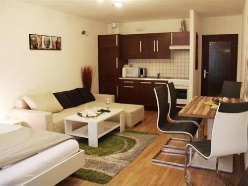 Quellenstraße Apartment *